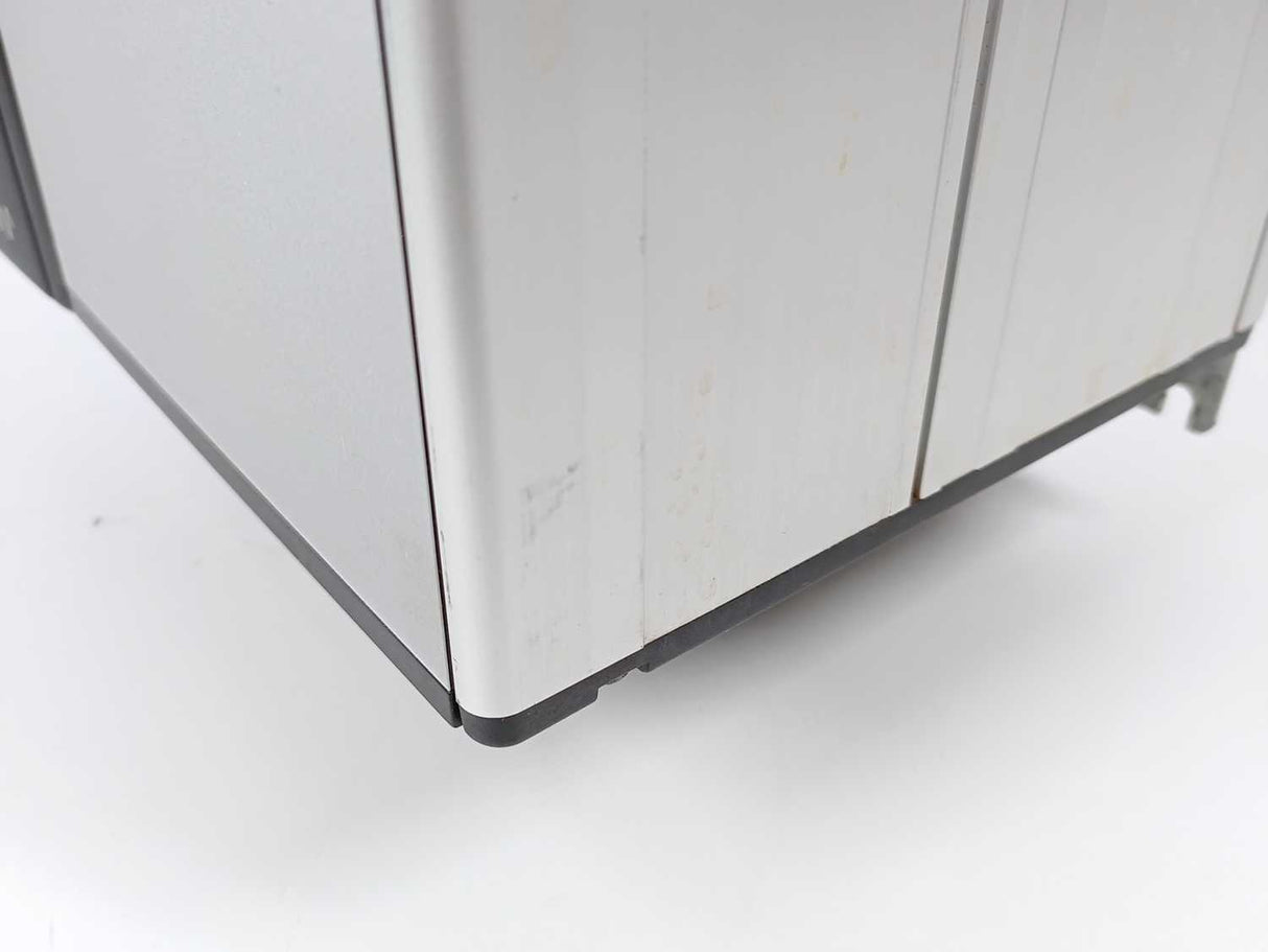 Danfoss VLT5003PT5C20STR3DLF00A00C0 175Z0131 VLT 5003 3.1kVA Frequency Converter