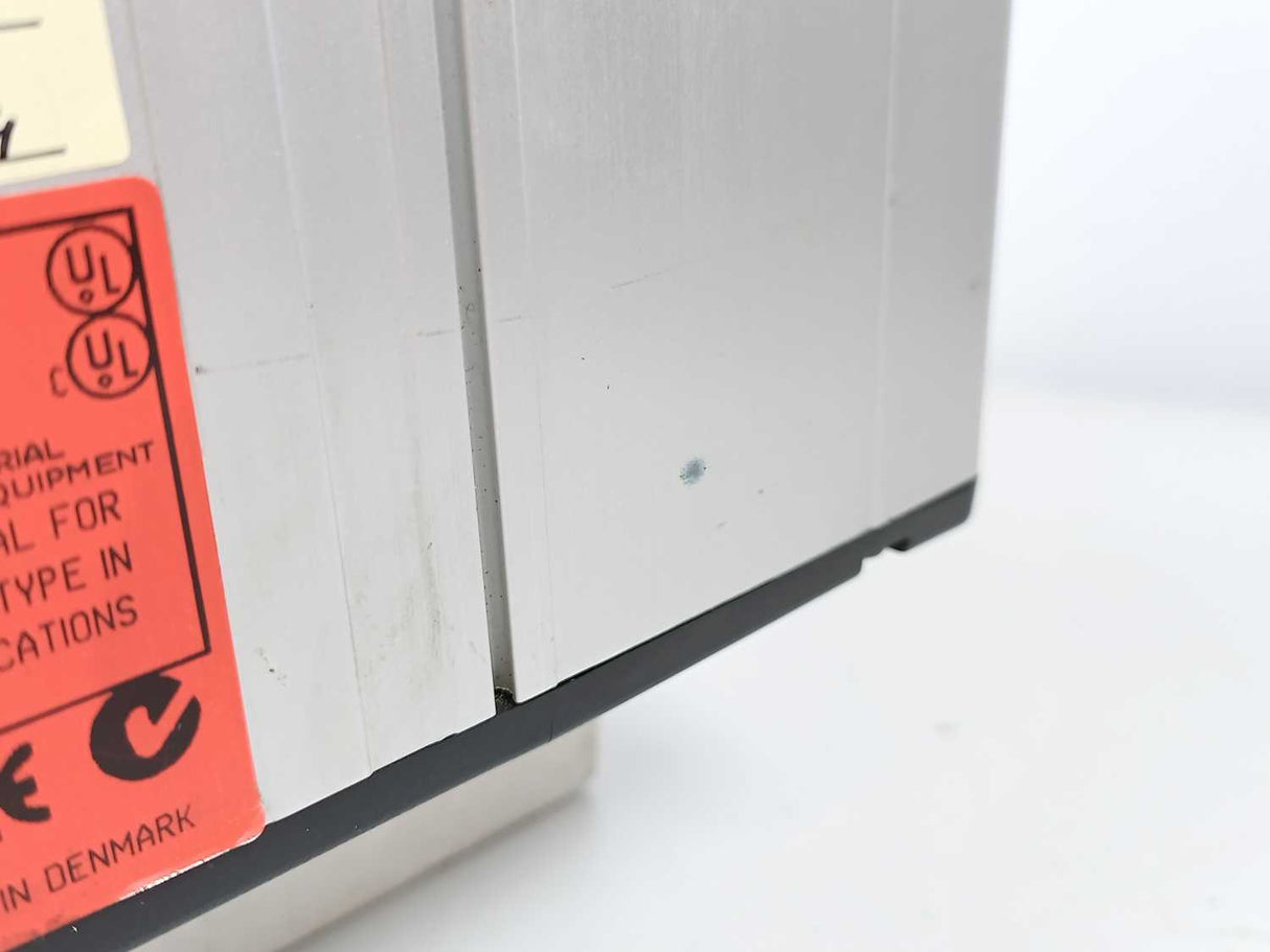 Danfoss VLT5004PT5C20STR3DLF00A00C0 175Z0137 4.3kVA Variable Speed Drive