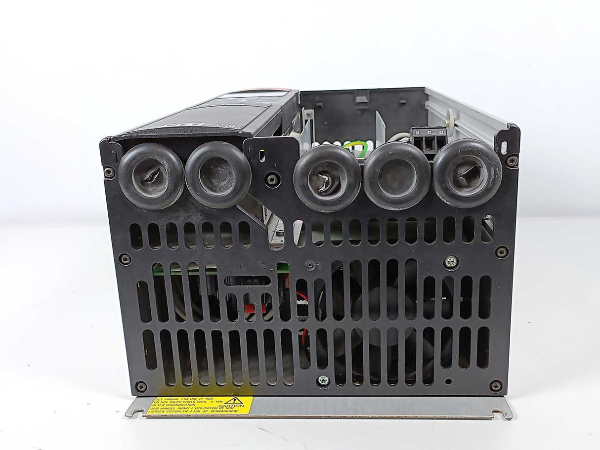 Danfoss VLT5001PT5C20STR3DLF00A00C0 175Z0119 1.7KVA Variable Frequency Drive
