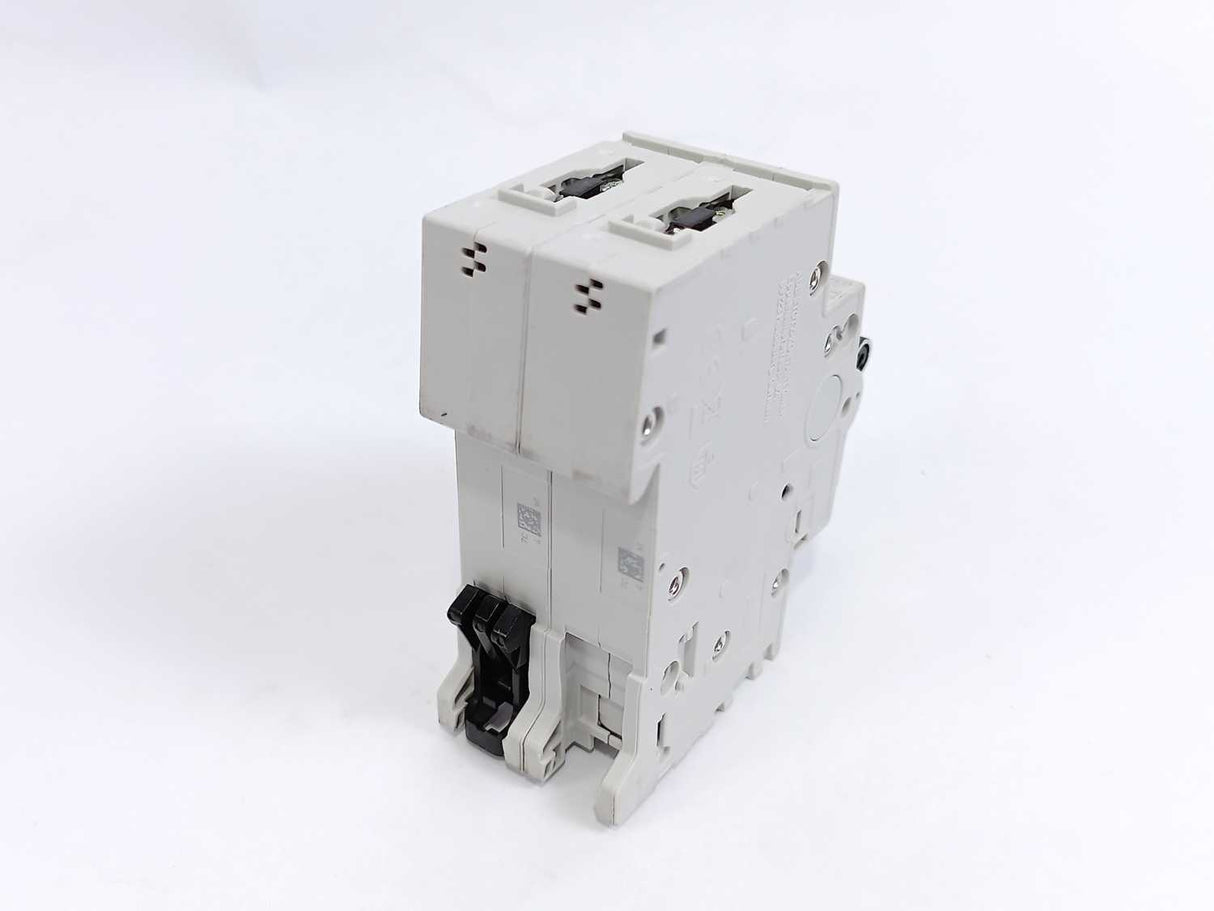 ABB 2CDS 272 001 R0044 S202M-C4 Miniature Circuit Breaker, Batch of 4 pcs.