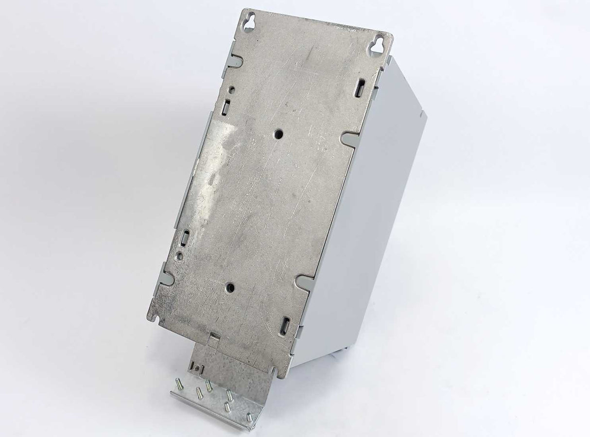 Danfoss 302P5K5T5E20H1XG 131B0457 VLT Frequency Converter 5,5kW