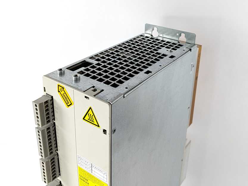 Siemens 6SN1145-1AA01-0AA2 SIMODRIVE 611, U/E Module, 10/25 kW Infeed Module