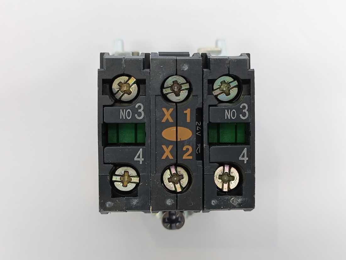 Schneider Electric ZB4BW0B53 Harmony XB4 Metal Push Button