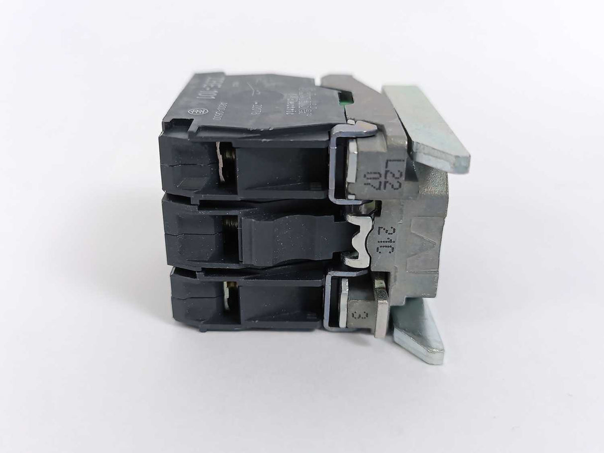 Schneider Electric ZB4BW0B53 Harmony XB4 Metal Push Button