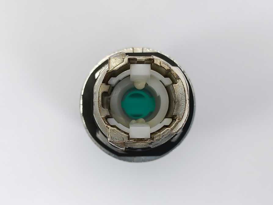 Schneider Electric ZB4BK1533 Green Switch