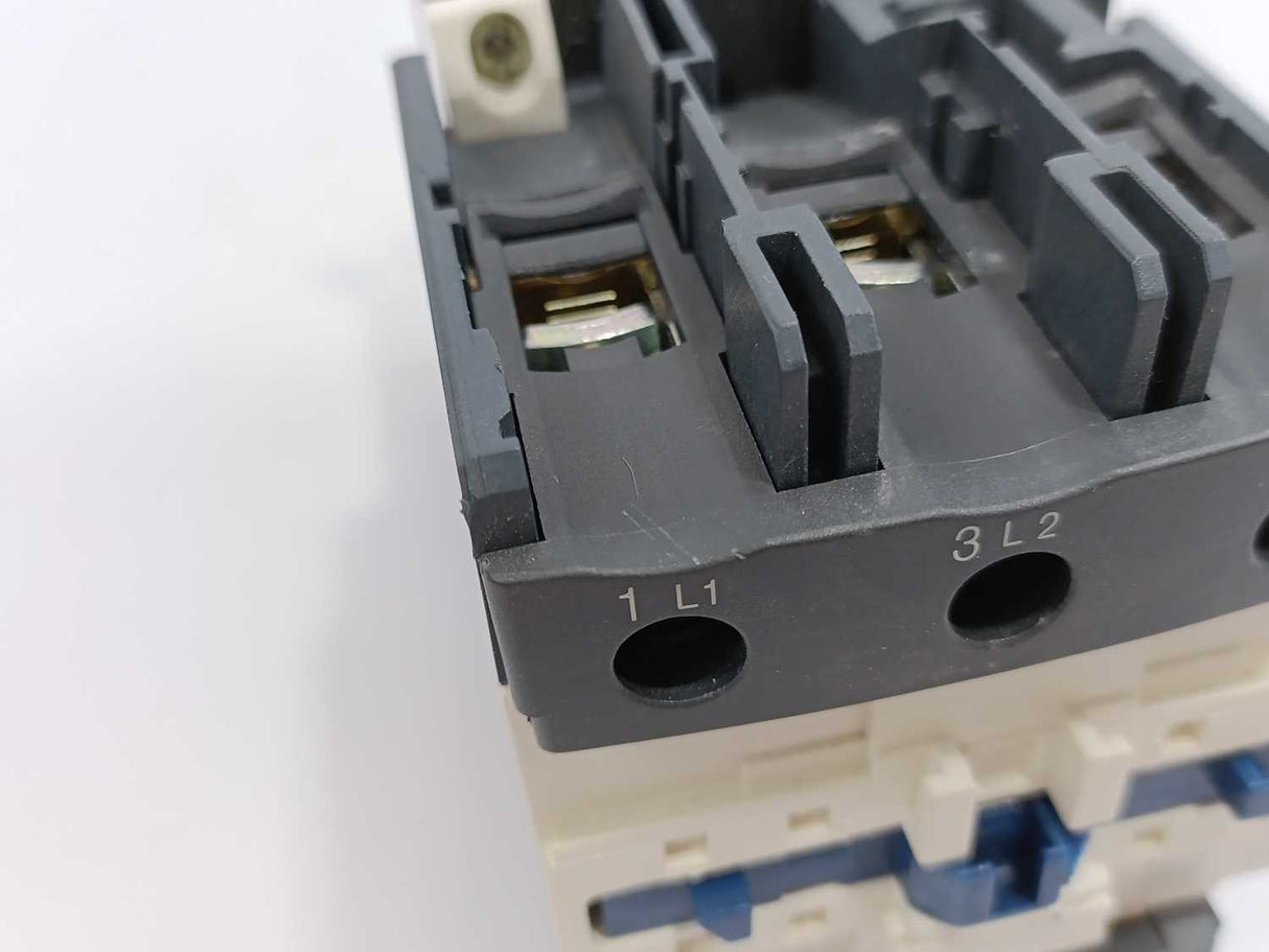 Schneider Electric LC1D80B7 Contactor w/ 24VAC Coil
