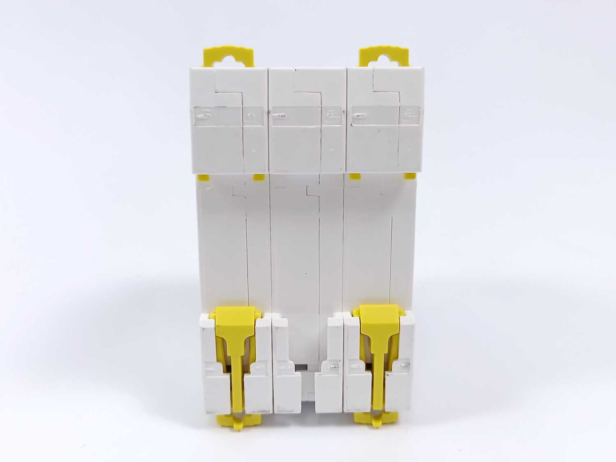 Schneider Electric A9F94316 3P 16A Miniature Circuit Breaker