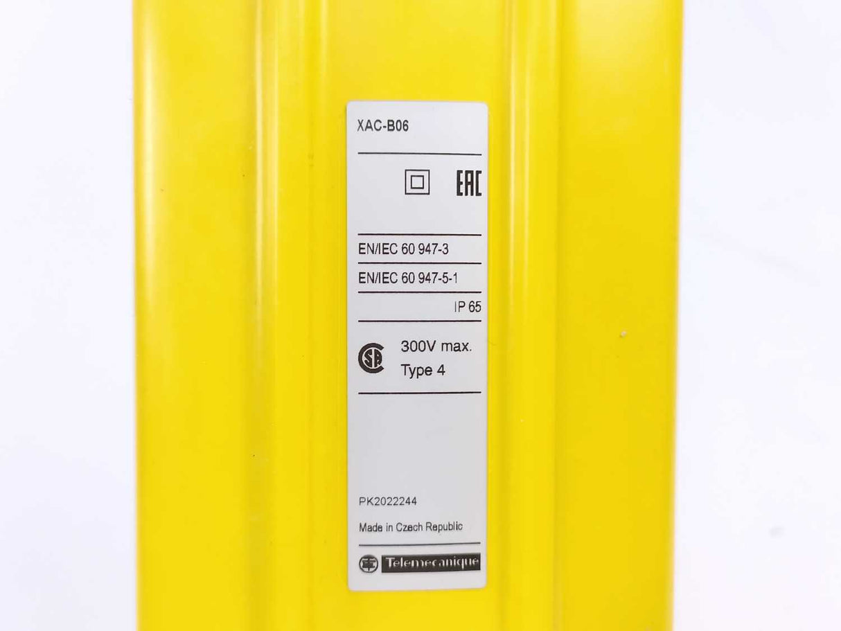 Schneider Electric XACB06 Pendant Control Station