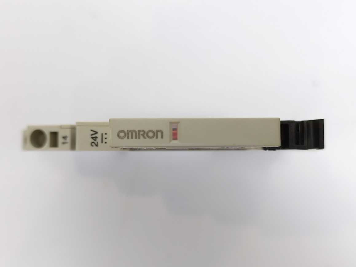 OMRON G2RV-SL500 110VAC w/ G2RV-1-S 48V DC. 10 Pcs