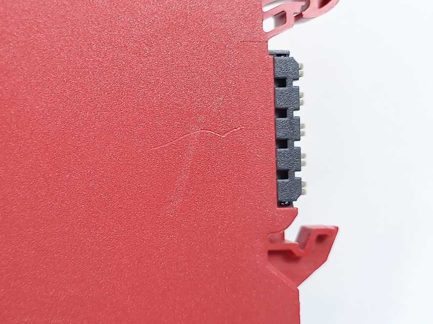 PR 3108 Isolated Repeater/Splitter