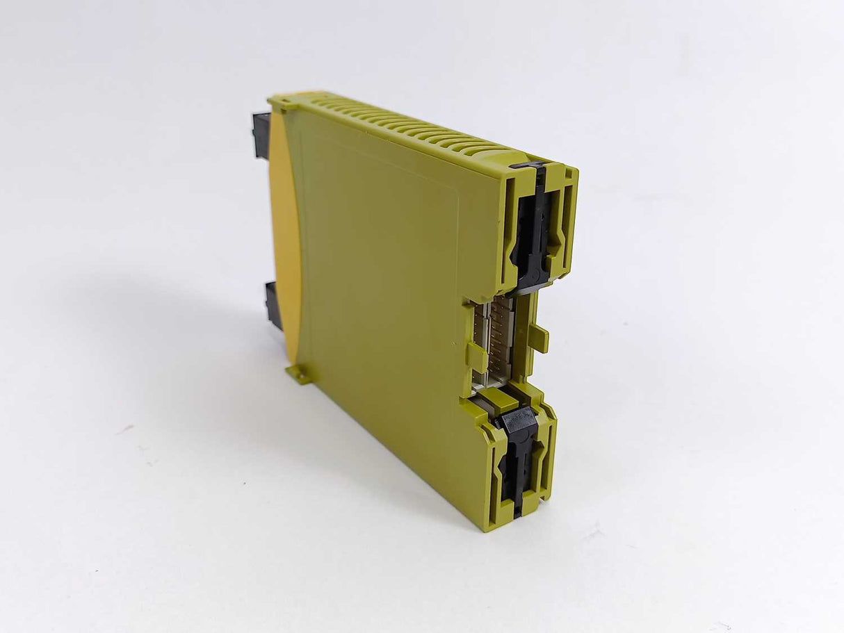Pilz 773537 PNOZ Mop4 Coated Version