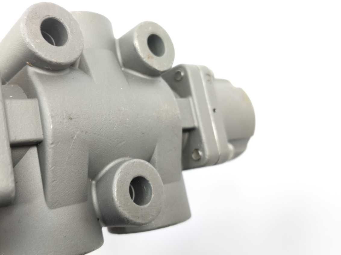 Versa VSG-3521-316-S-XD9-D024 3/2-Way Solenoid Valve 24VDC