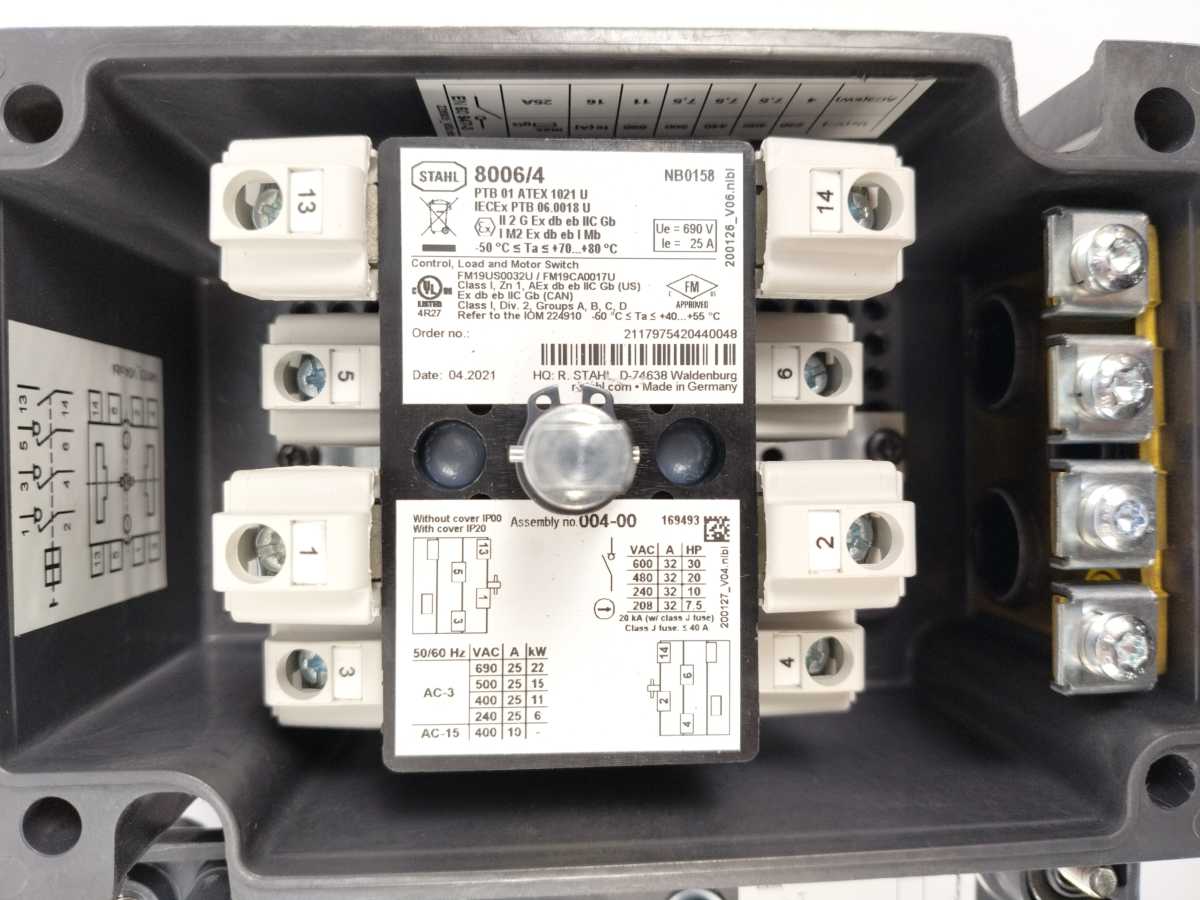 Stahl 201404 8146/5-V37-302-50-0050 Safety switch, 3-pole, 16 A, 690 V