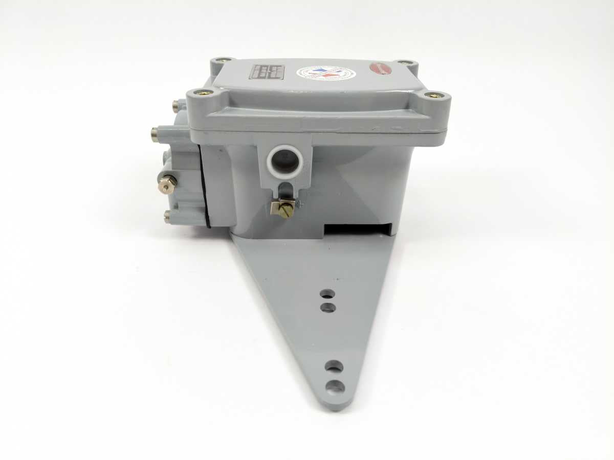 Masoneilan 8007-057 Electro-Pneumatic Transducer