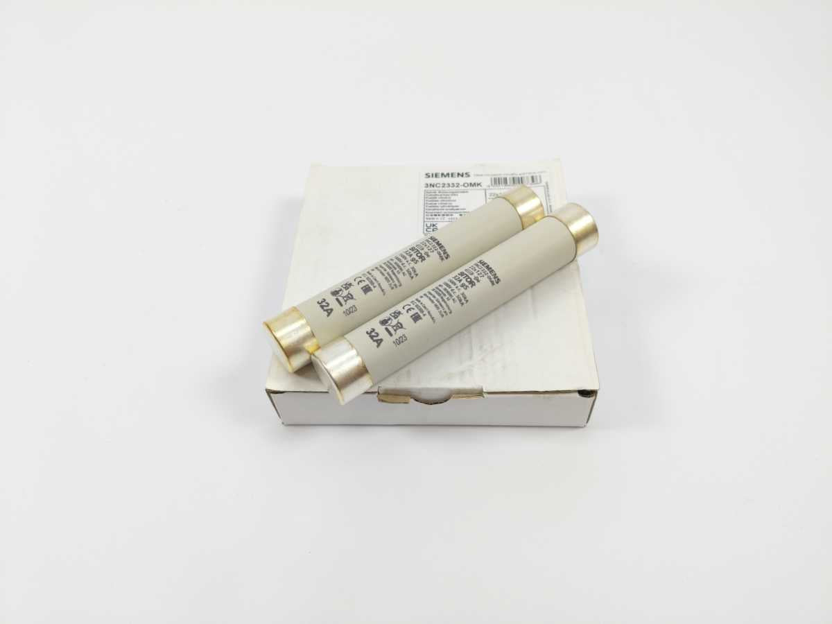 Siemens 3NC2332-0MK Cylindrical Fuse Links Batch 2pcs.
