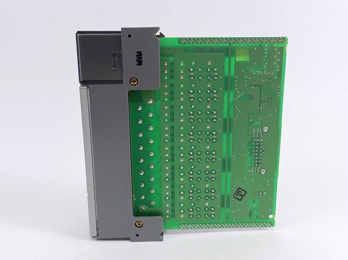 AB 1746-0B16 Ser. D SLC 500 Output Module