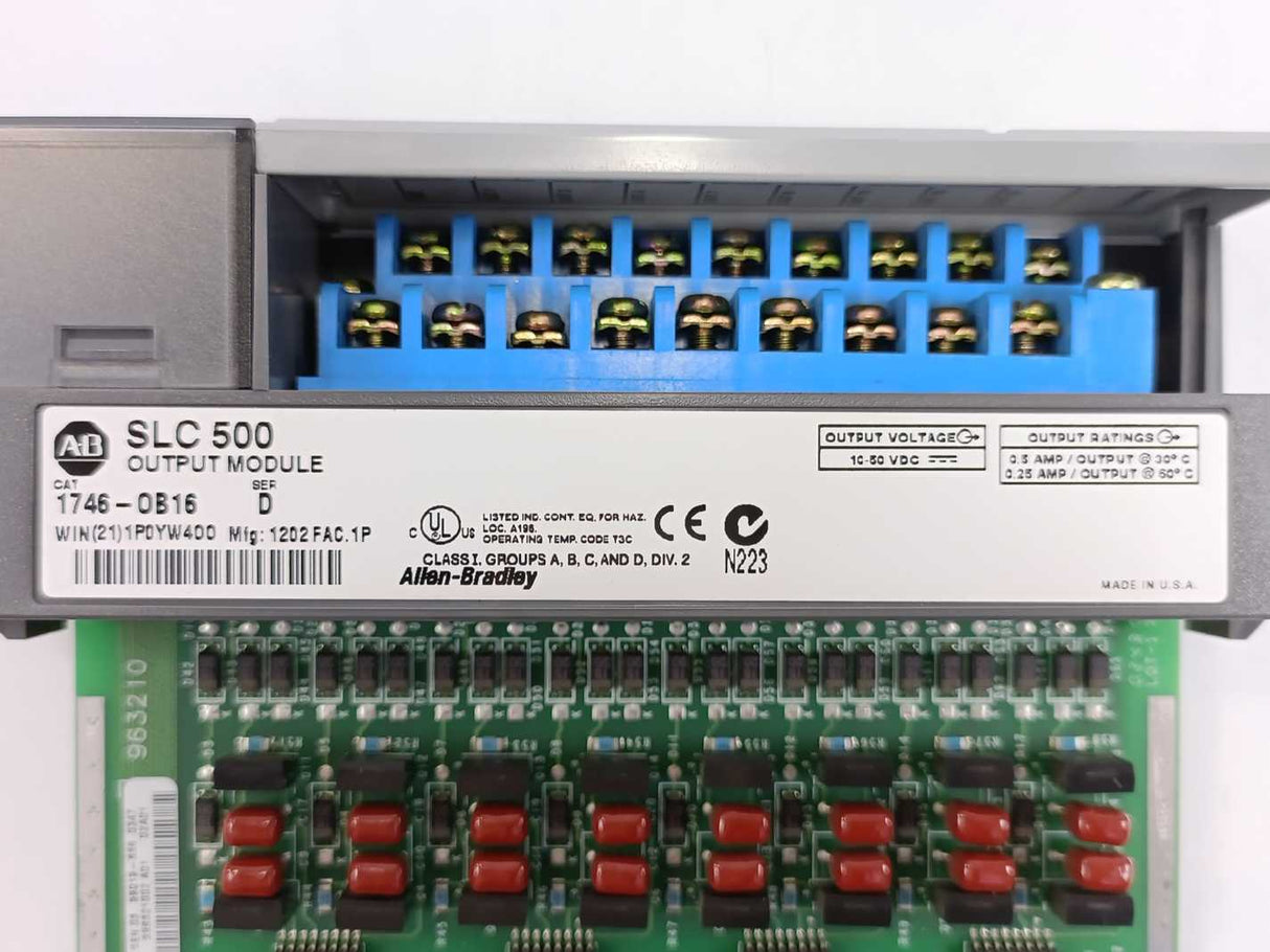 AB 1746-0B16 Ser. D SLC 500 Output Module