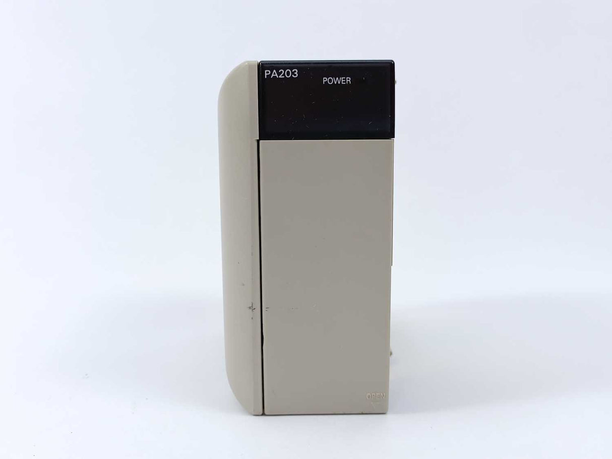 OMRON CQM1-PA203 Power Supply Unit 50-60 Hz.