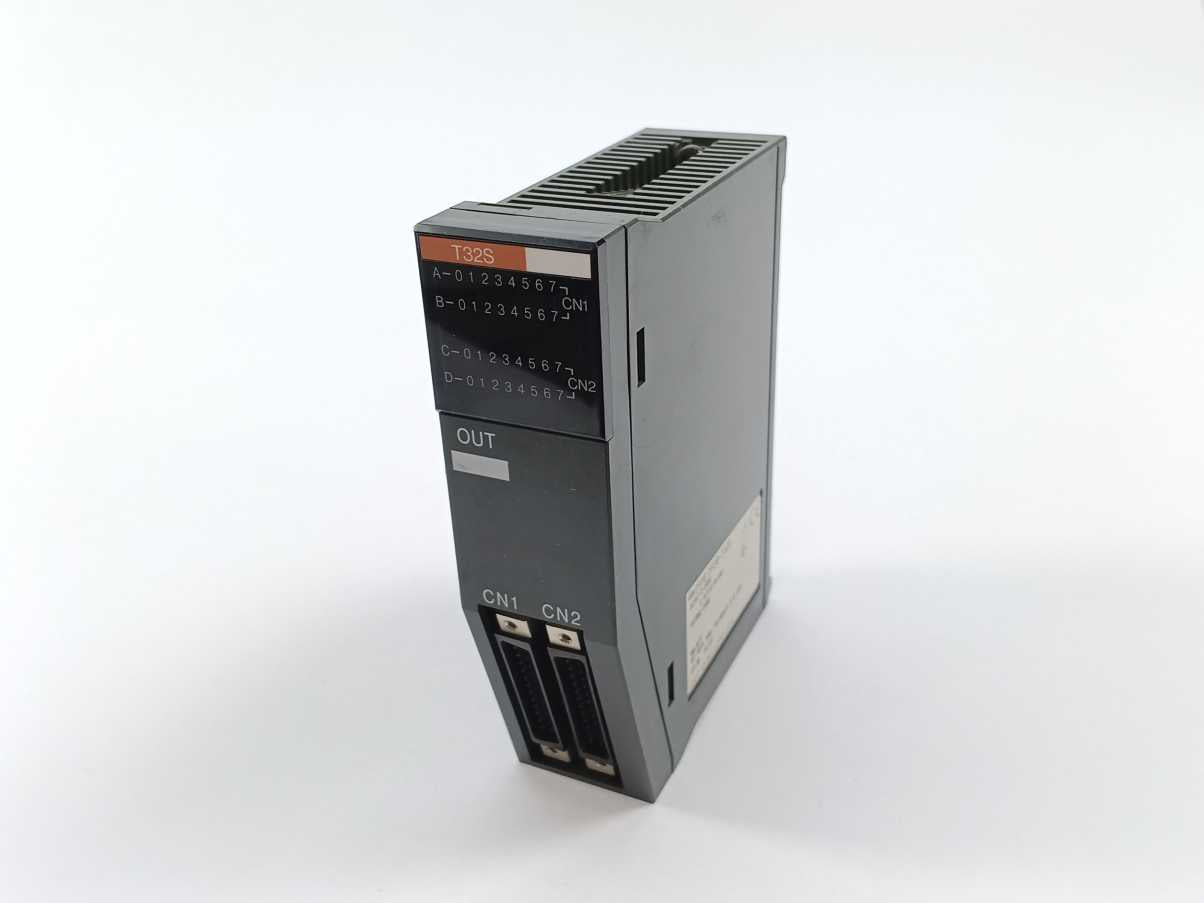 Idec PF3S-T32S Output Module