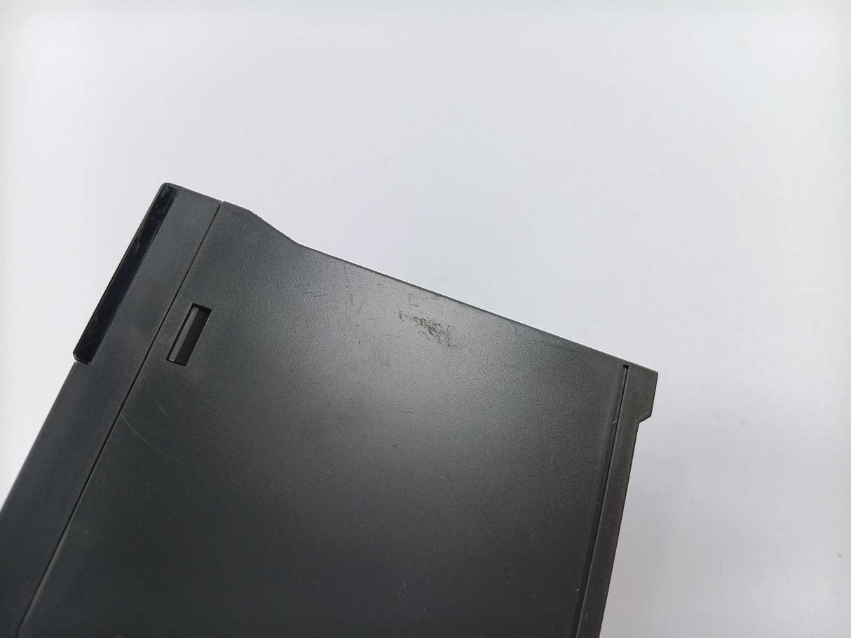 Idec PF3S-T32S Output Module