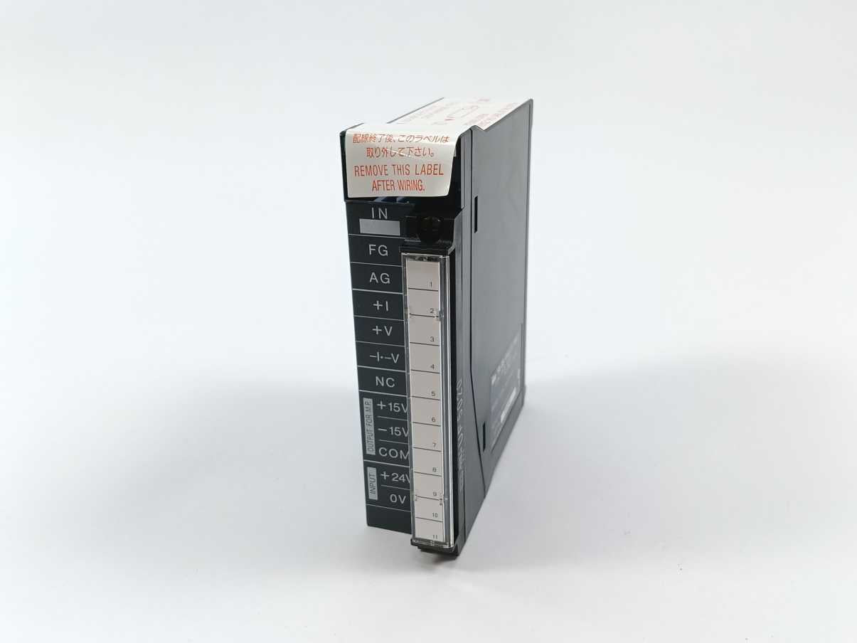 Idec PF3S-AD122 FA-3S Analog Input, 1-5VDC / 4-20 mADC