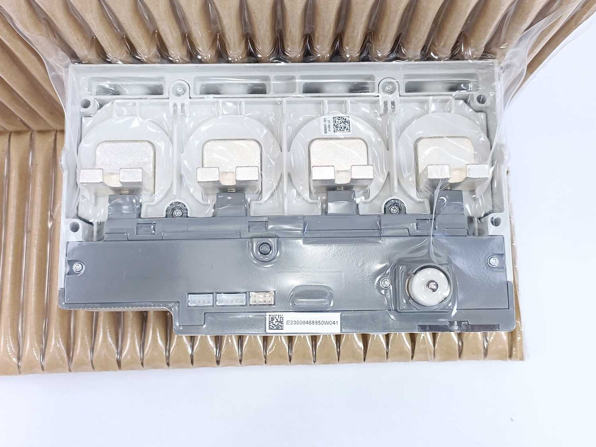 ABB 1SDA100674R1 ABB EKIP Touch LSI R 630 XT5 Solid-State Release Four-Pole AC
