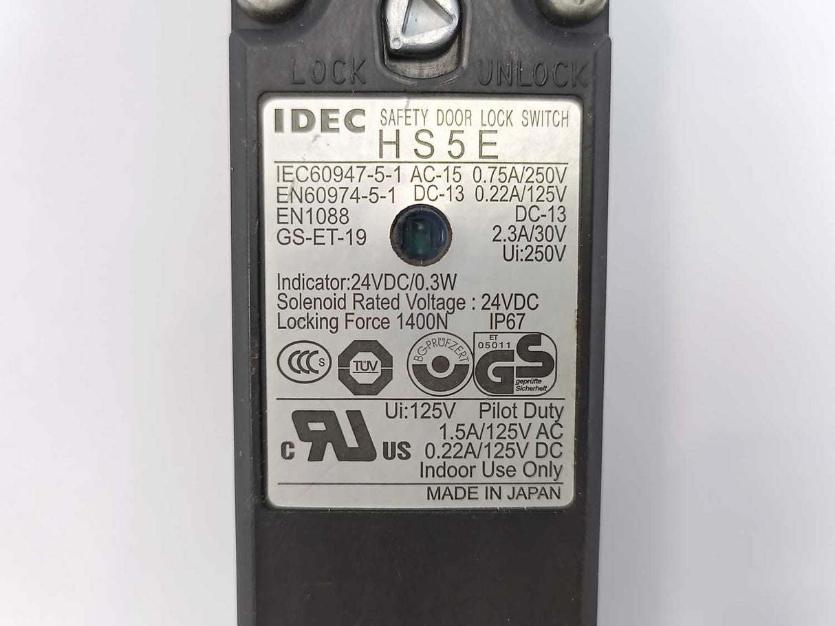 Idec HS5E-D4 Safety Door Switch