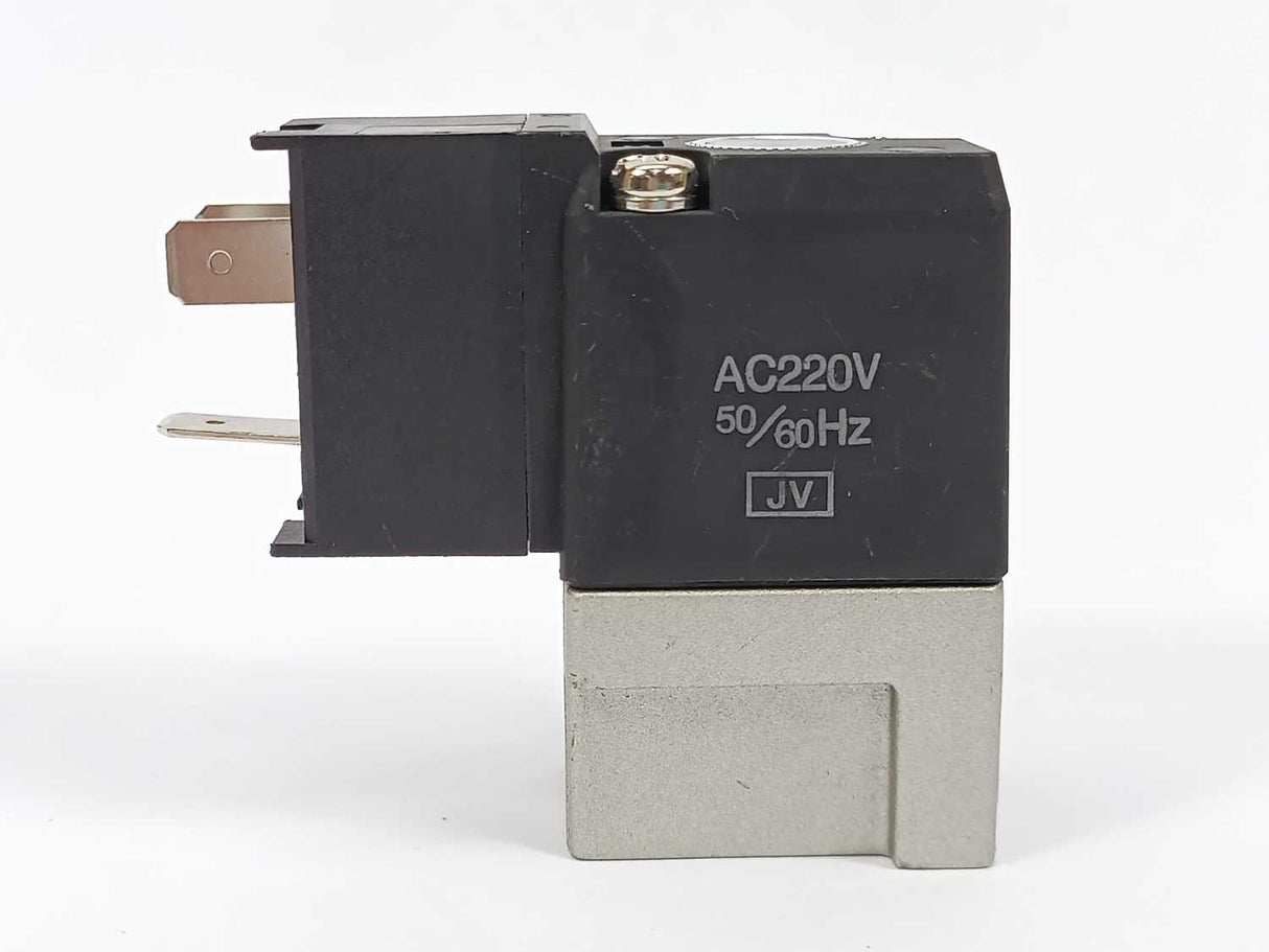 SMC EVT307-4DO-02F-Q 3 Port Solenoid Valve
