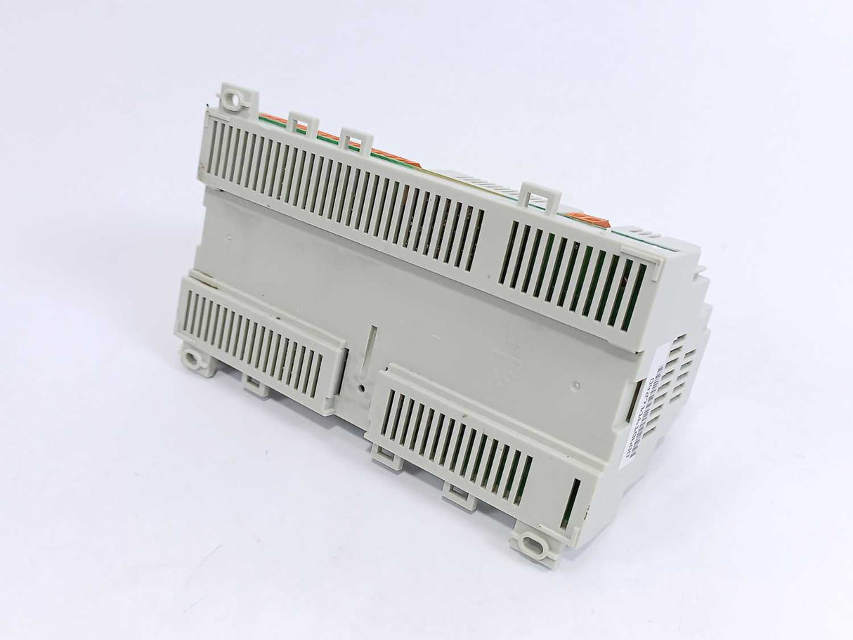 Honeywell W7704D1016 Excel 12 Multifunctional Controller