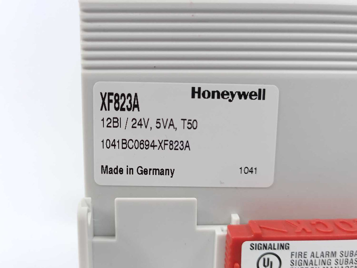 Honeywell XF823A Binary Input Module w/ XS823 Base