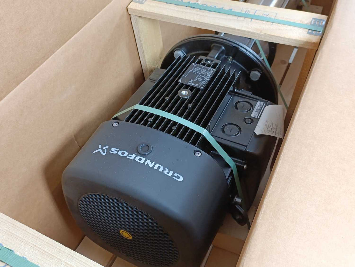GRUNDFOS A-96500388 CRN20-8 A-P-A-E-HQQE Multistage Centrifugal Pump