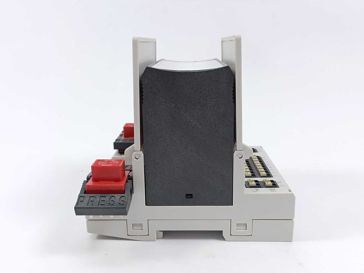 Honeywell XFL821A Analog Input Module With base XS821-22