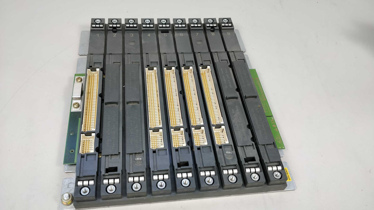 Siemens 6ES7400-1JA01-0AA0 Simatic S7 rack UR2
