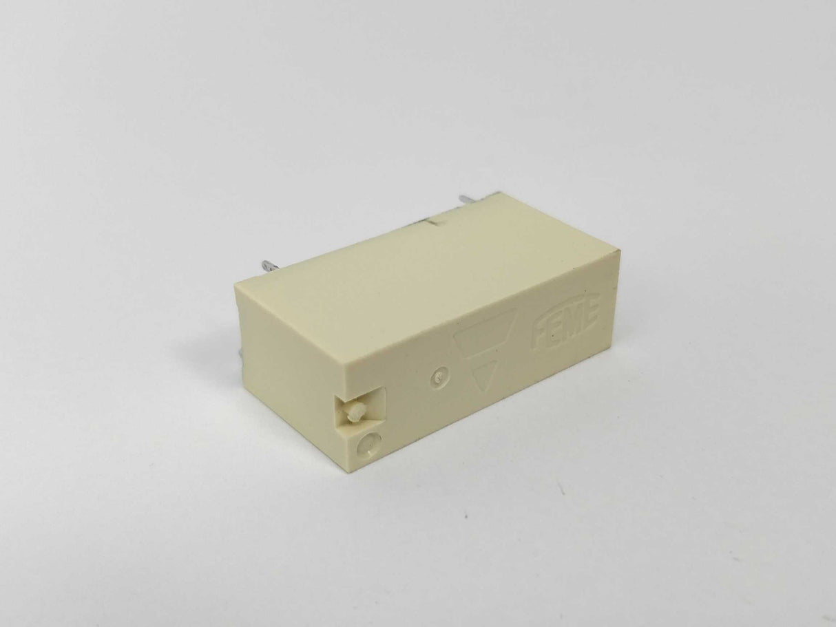 FEME M15E A H 001 8A 250V AC