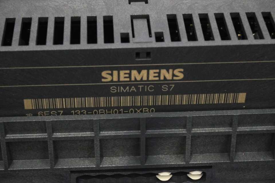Siemens 6ES7133-0BH01-0XB0 Siemens SIMATIC S7 ET 200B distributed I/O module