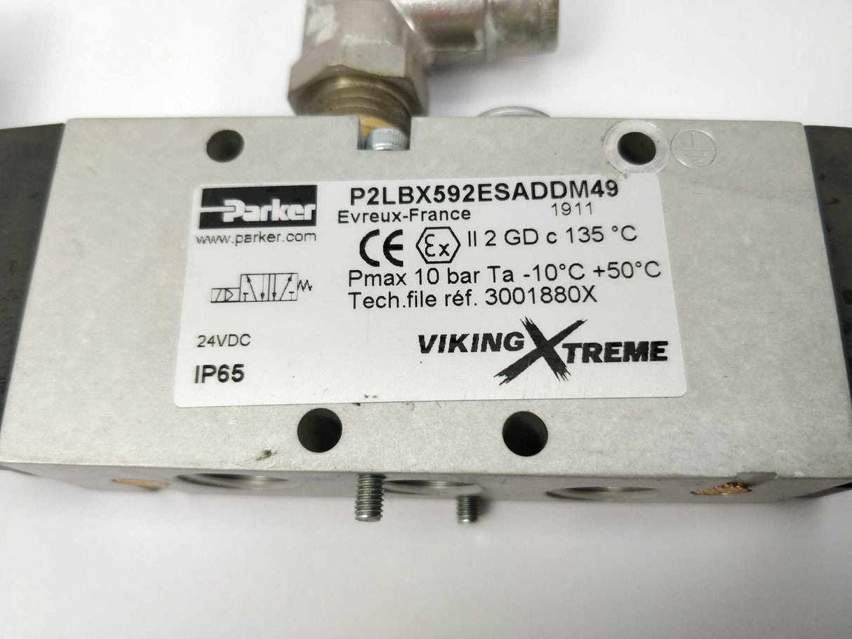 Parker P2LBX592ESADDM49 Viking Xtremem Series Pneumatic control valve