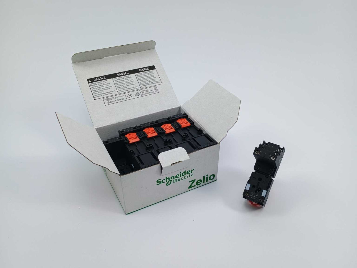 Schneider RXZE2S108M Simple socket 10 Pcs.