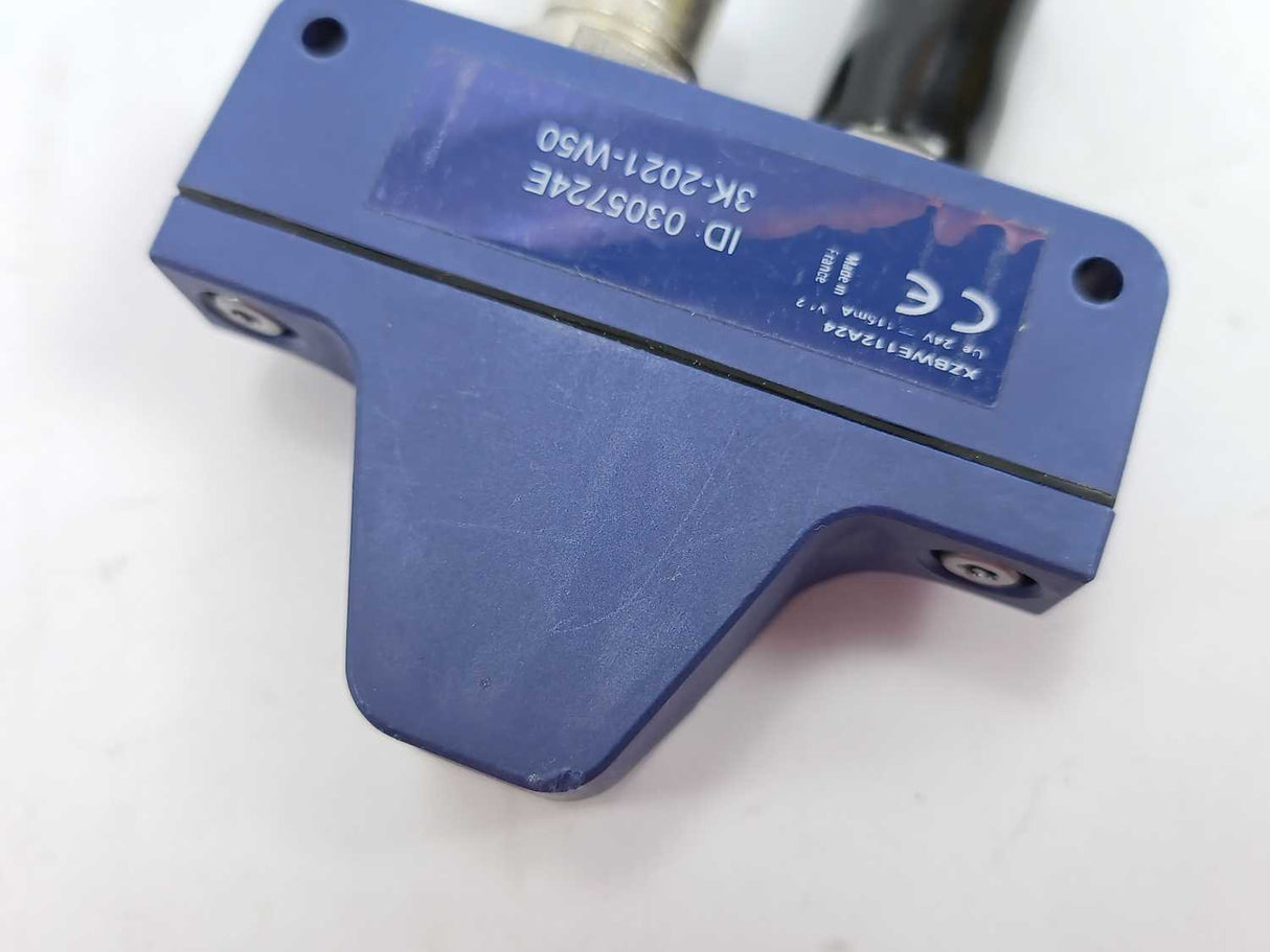 TELEMECANIQUE XZBWE112A24 Wireless transmitter