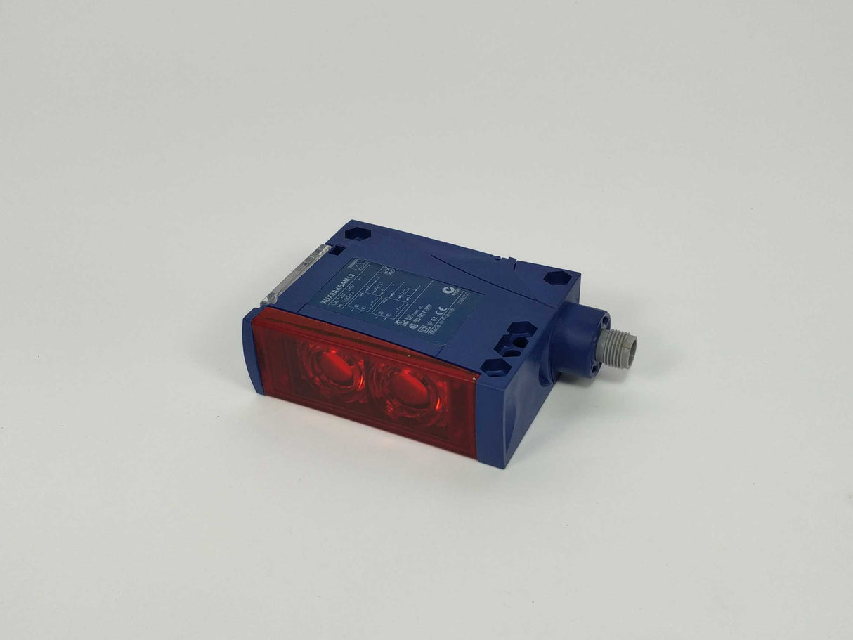 TELEMECANIQUE XUX8AKSAM12 CELLULE PHOTOELEC COMPACT EFFAR