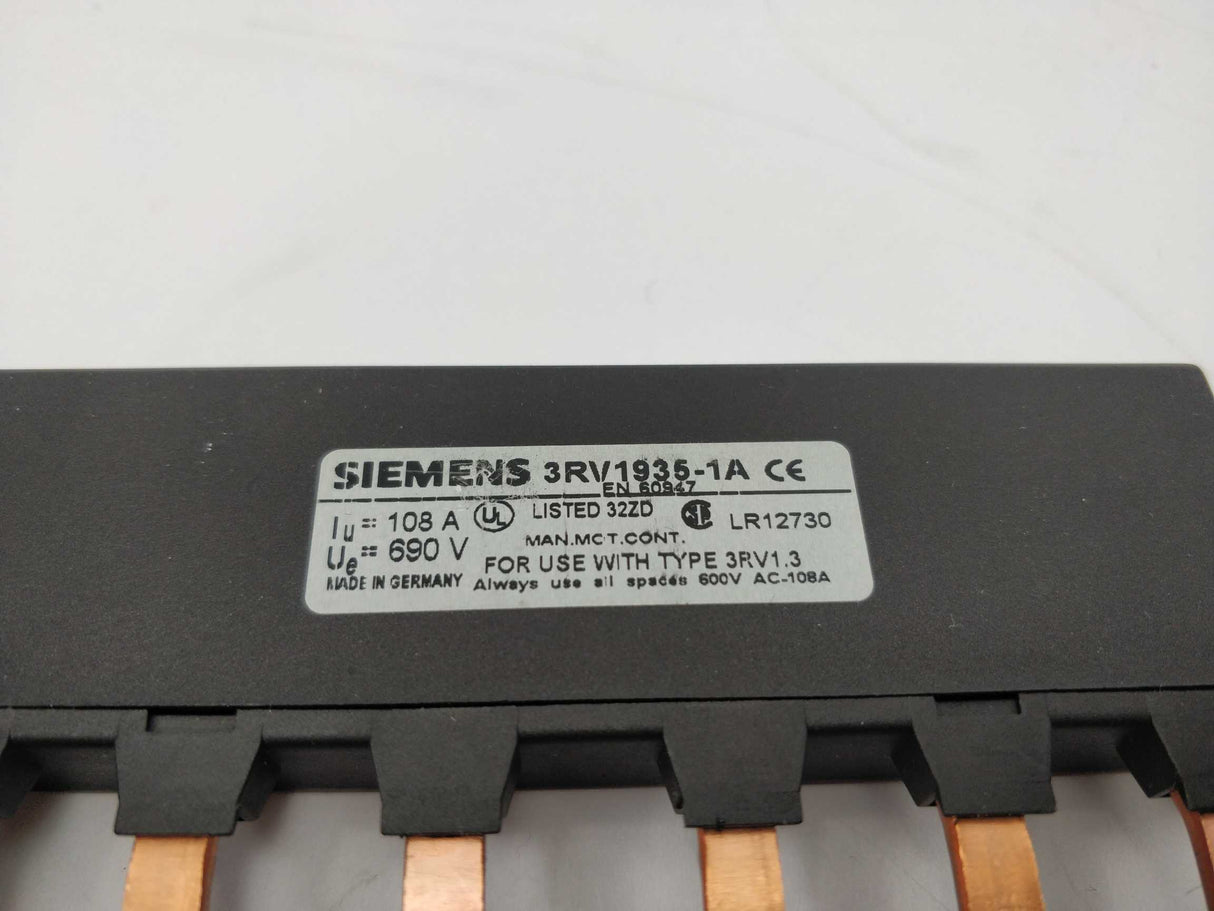 Siemens 3RV1935-1A 3-phase busbar 5 Pcs.