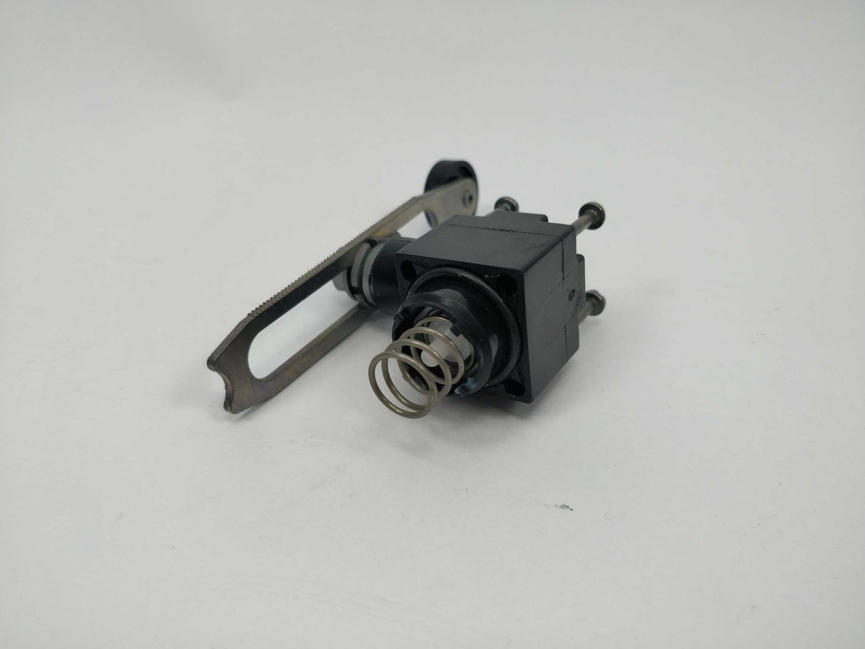 Schneider / Telemecanique ZCK-D05 Limit Switch Head with ZCK-Y41