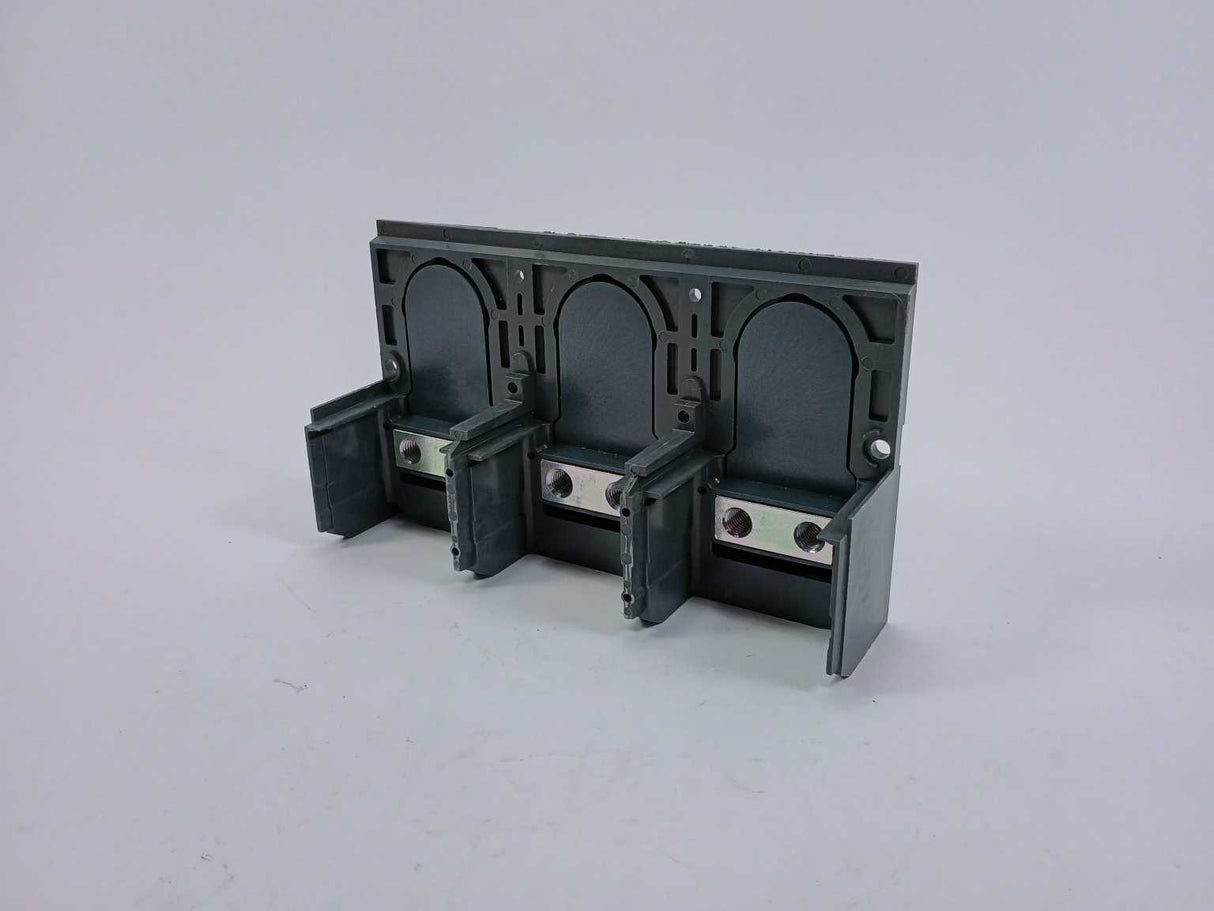 Schneider Electric 31307 Base for long connection Shield 3p