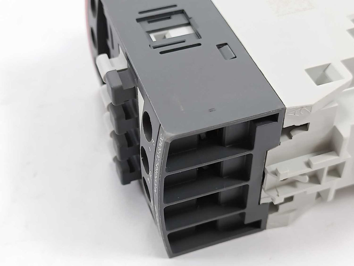 ABB AF09Z-22-00-21 1SBL136501R2100 4 Pole Contactor 20-60 VDC Coil