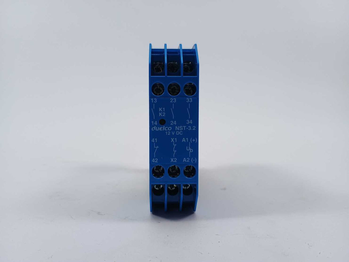 Duelco NST-3.2 42042228 Safety Relay
