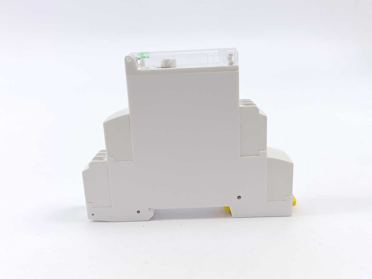 Schneider Electric A9E16066 Timer Relay