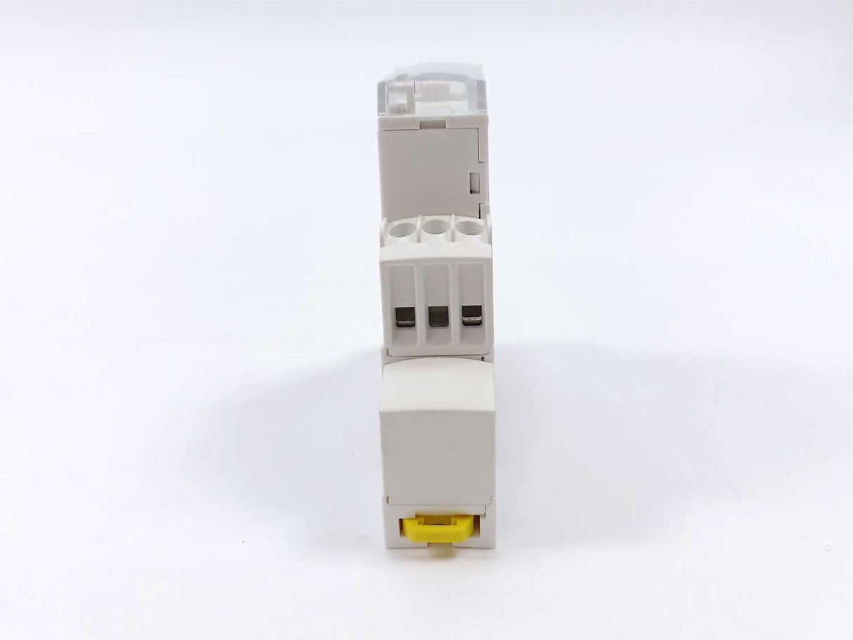 Schneider Electric A9E16066 Timer Relay