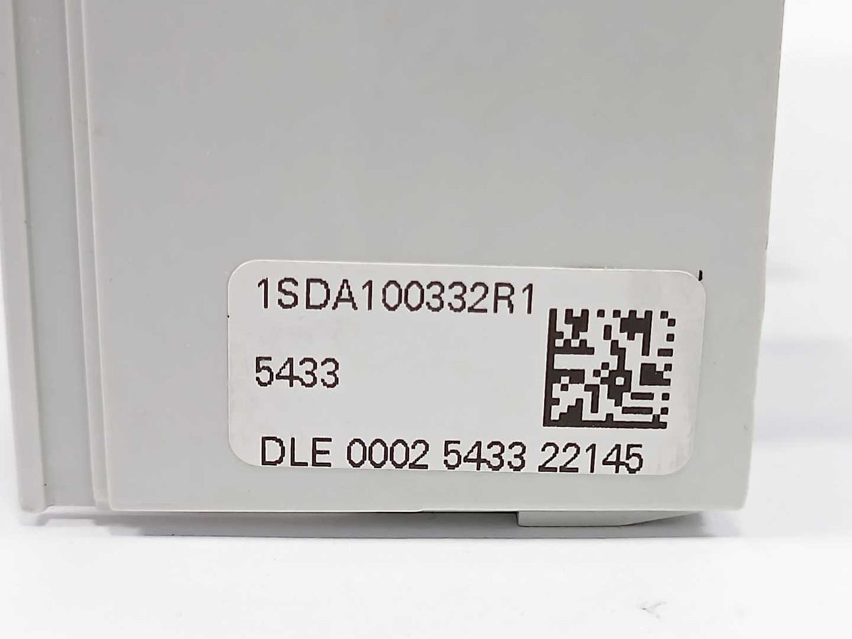 ABB 1SDA100332R1 Ekip Hi-Touch LSI In=250A XT4 4p