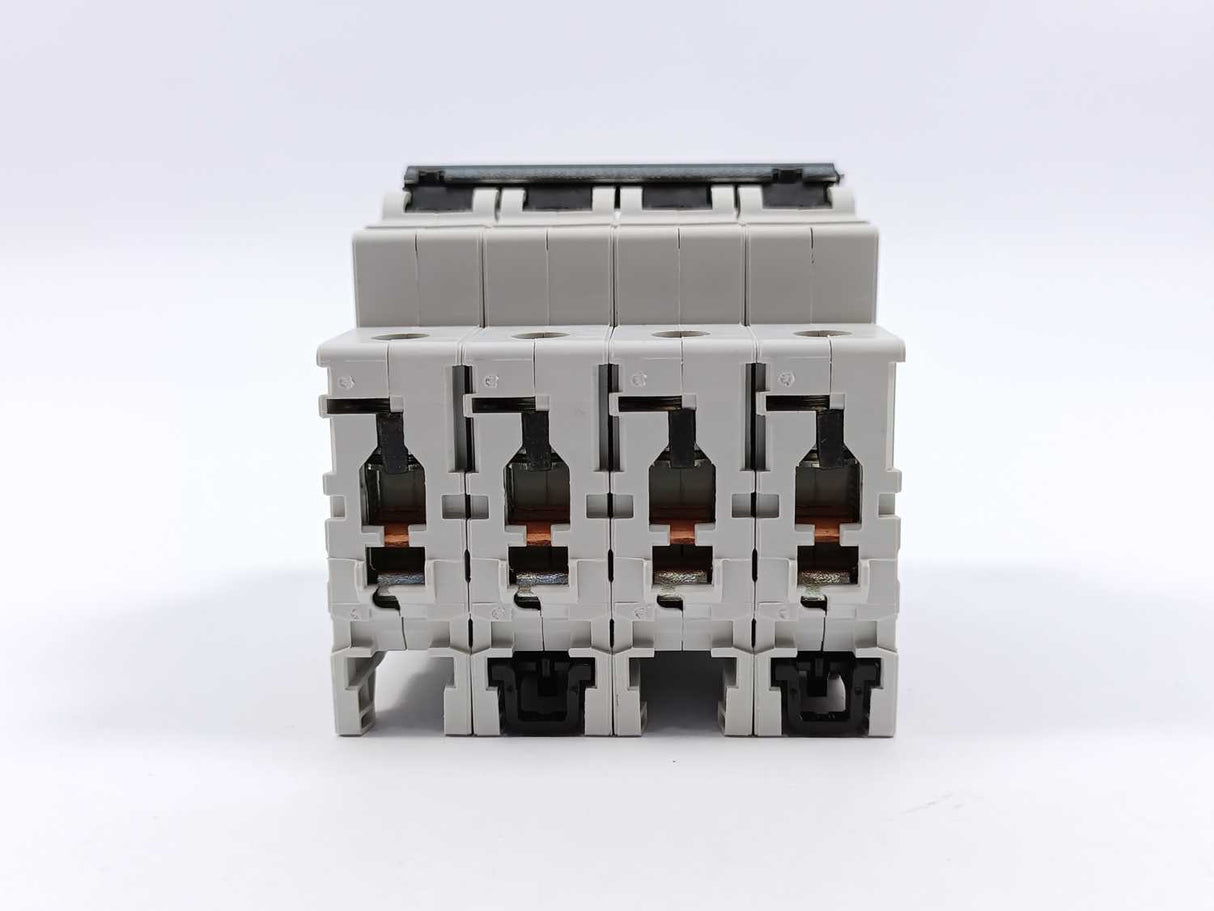 ABB 2CDS254001R0065 Miniature Circuit Breaker S204-B6