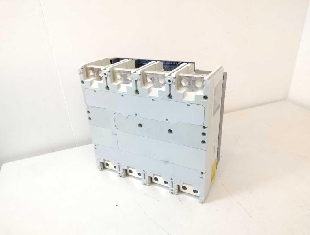 ABB SACE TMAX XT7 D 1250 Circuit Breaker