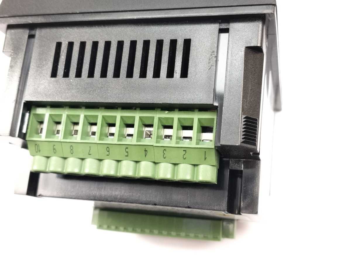 Deif MIC 4224 1211020004G CL1 3-Phase Multi-Instrument